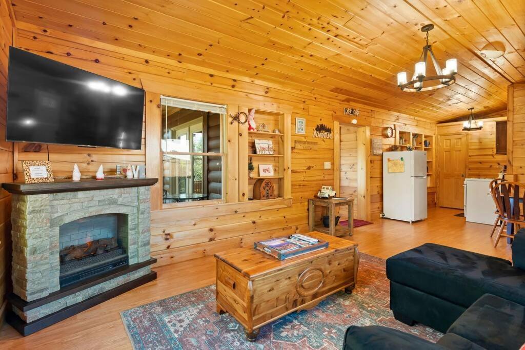 Villa Dream Weaver Cabin Candler Exterior foto