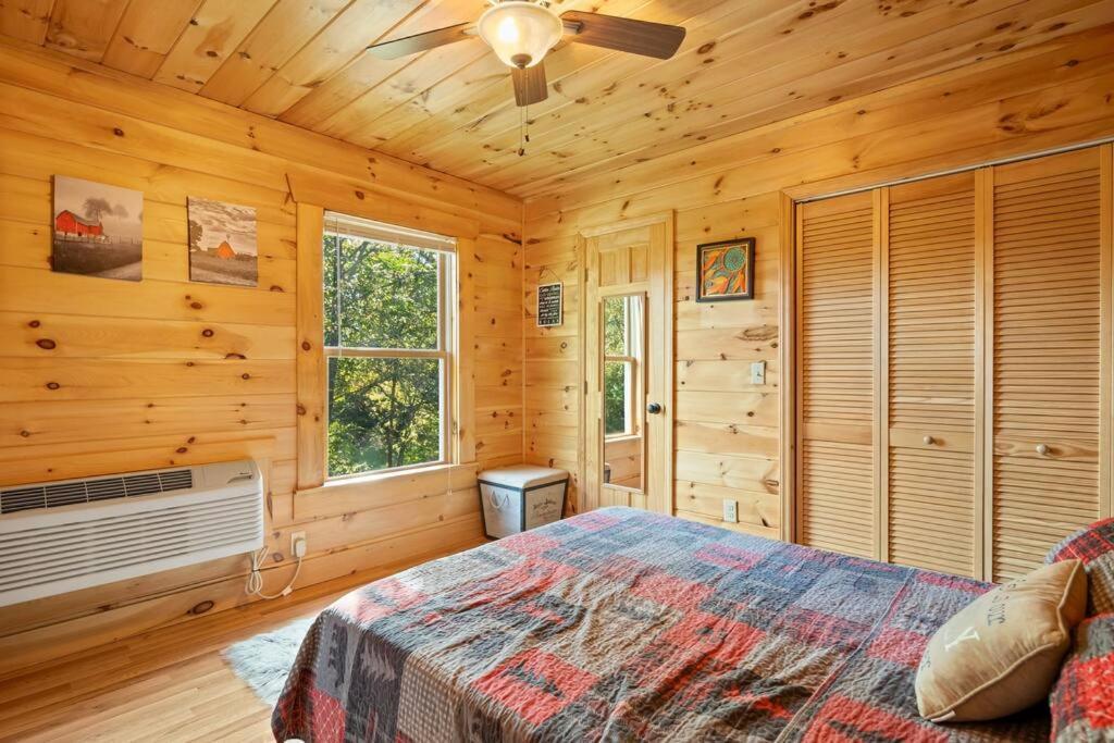 Villa Dream Weaver Cabin Candler Exterior foto