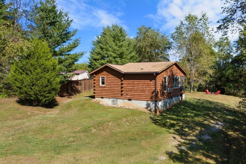 Villa Dream Weaver Cabin Candler Exterior foto